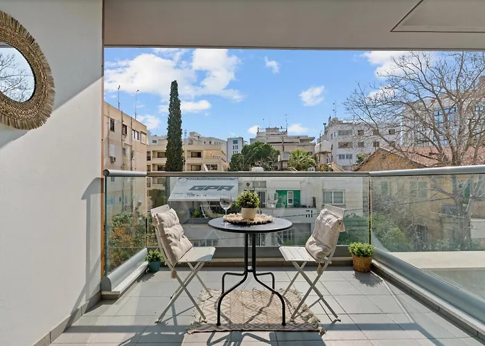 Διαμέρισμα Bright 1 Bedroom With Balcony In Λευκωσία