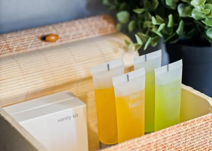 Apartment Bright 1 Bedroom With Balcony In *